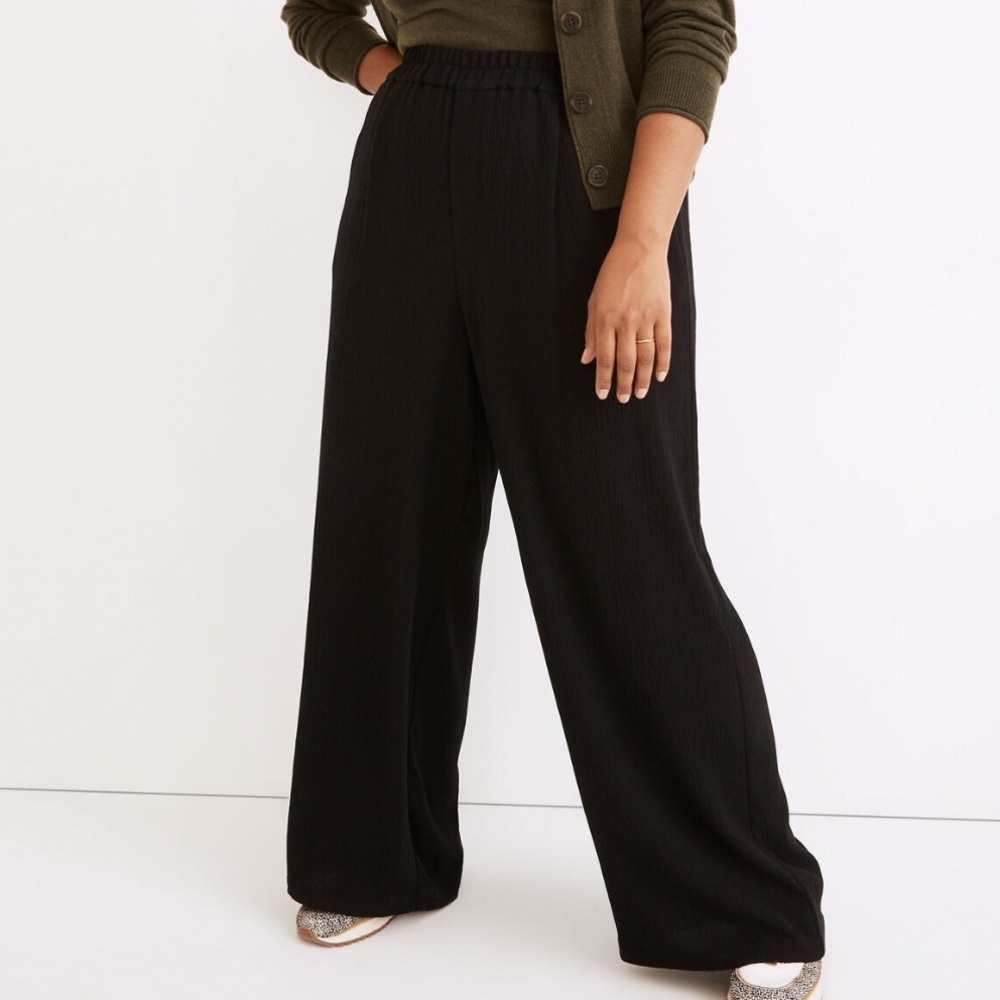 Pull-On High-Rise Straight Pants